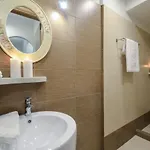 فيلة Naxos Bella Vista